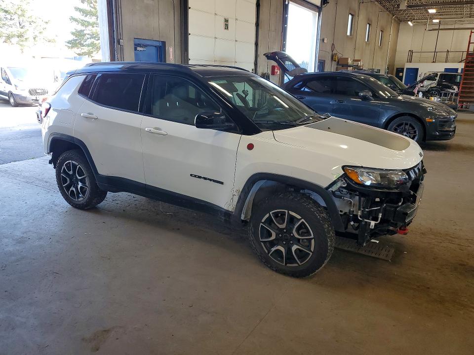 67872066 :رقم المزاد ، 3C4NJDDN8ST521280 vin ، 2025 Jeep Compass مزاد بيع
