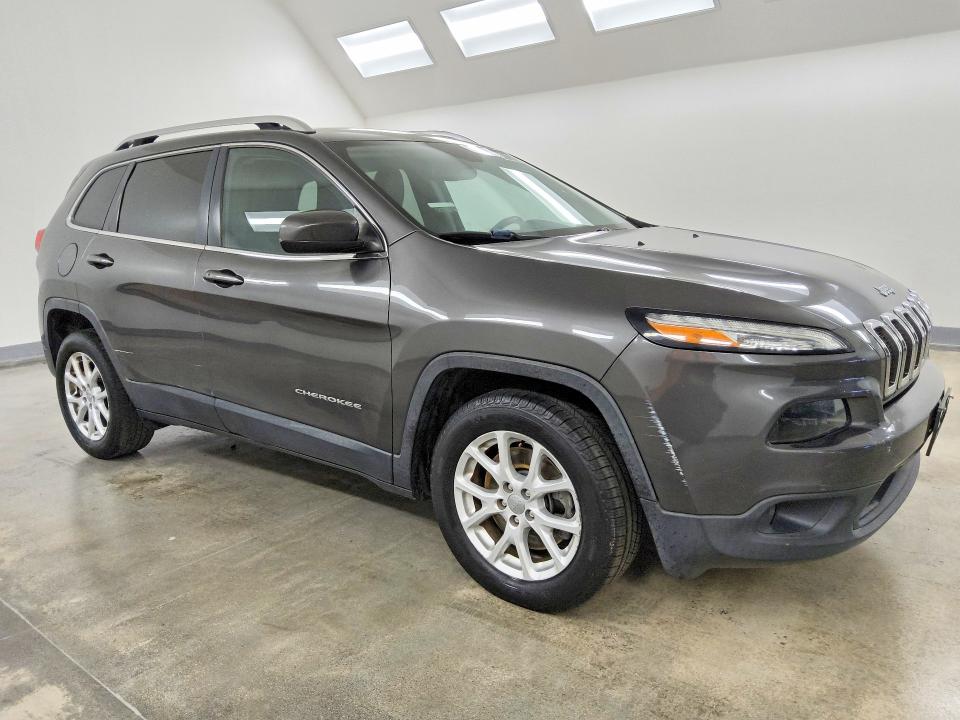 Продаж на аукціоні авто 2018 Jeep Cherokee, vin: 1C4PJLLB5JD583735, номер лоту: 67129386