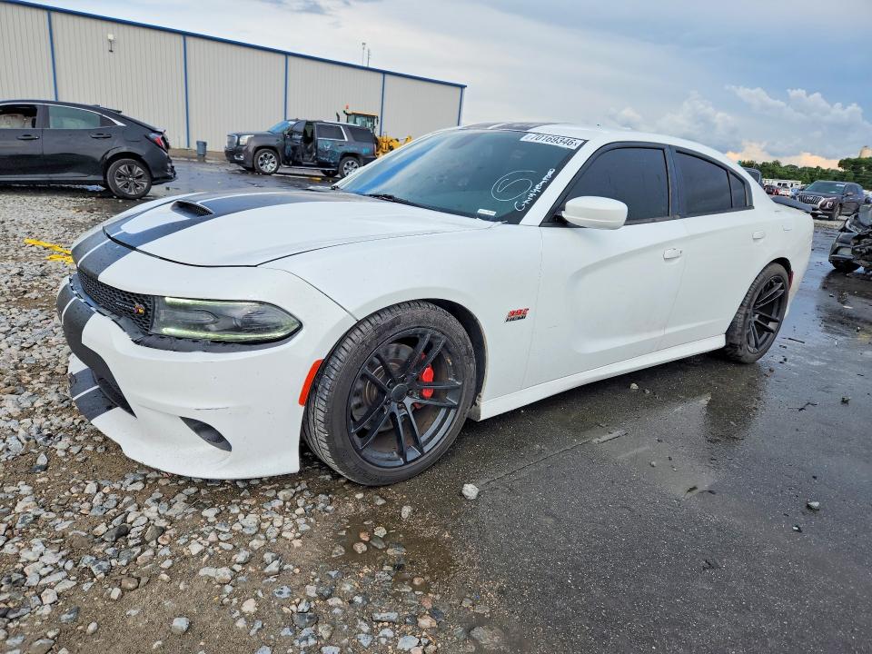 70169346 :رقم المزاد ، 2C3CDXGJ6JH195189 vin ، 2018 Dodge Charger مزاد بيع