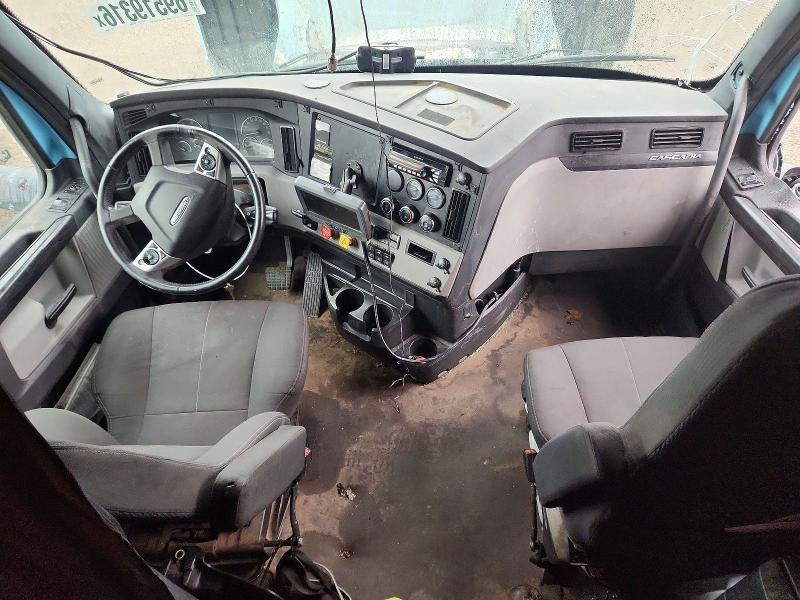 Продажа на аукционе авто 2023 Freightliner Cascadia 126, vin: 3AKJHHDR4PSUM6033, номер лота: 69519316