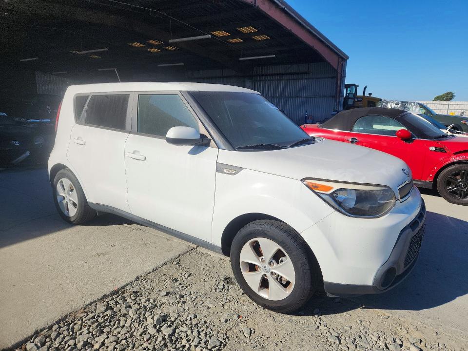 70866566 :رقم المزاد ، KNDJN2A27E7053424 vin ، 2014 Kia Soul مزاد بيع