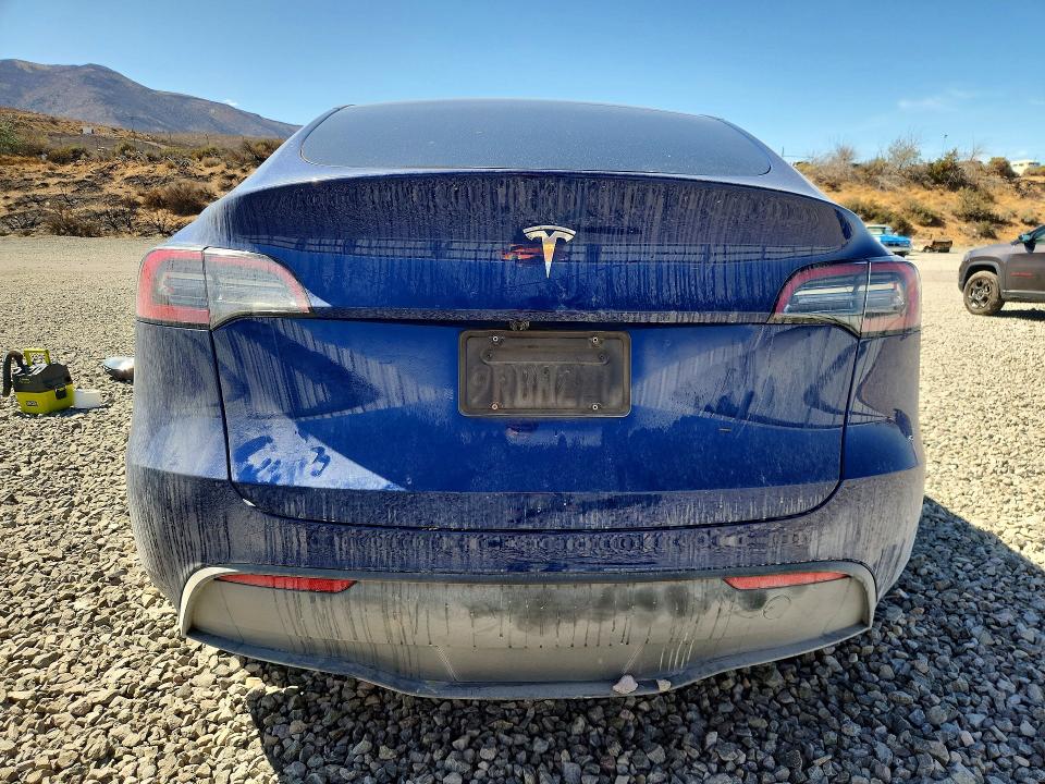67924446 :رقم المزاد ، 7SAYGDEDXSF232565 vin ، 2025 Tesla Model Y مزاد بيع