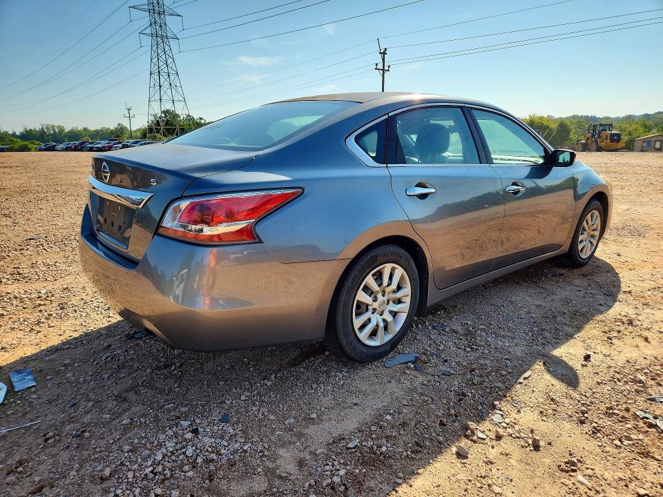 Продажа на аукционе авто 2015 Nissan Altima, vin: 1N4AL3AP2FC133672, номер лота: 68774976