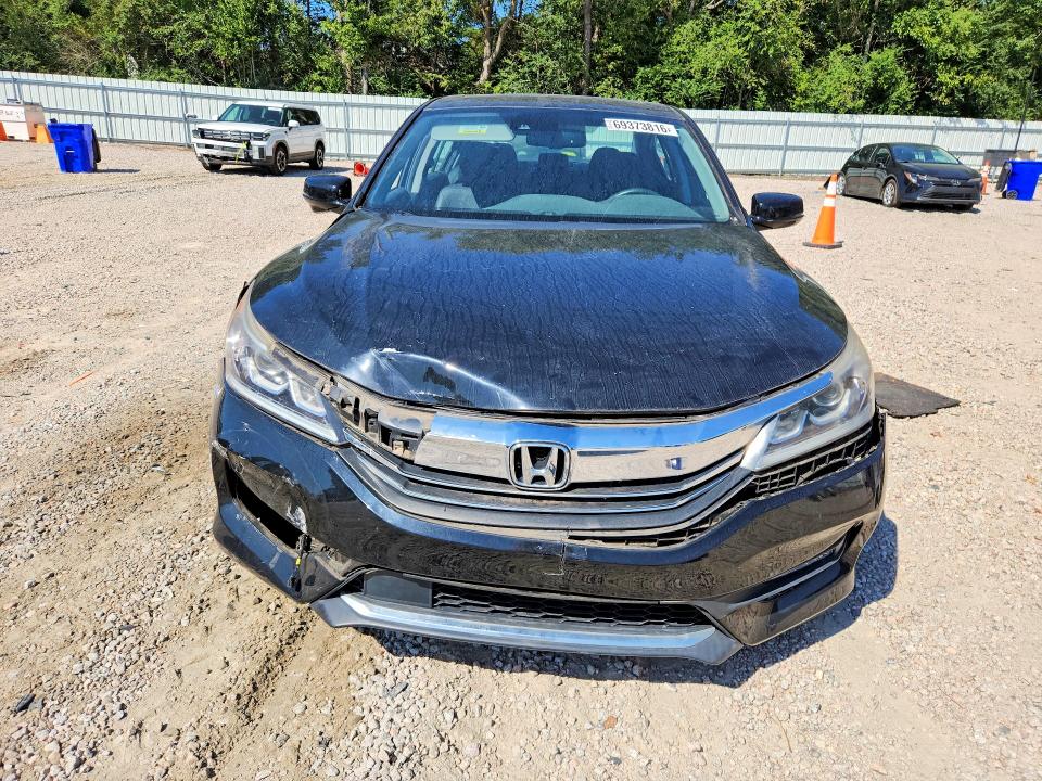 69373816 :رقم المزاد ، 1HGCR2F95GA239487 vin ، 2016 Honda Accord مزاد بيع