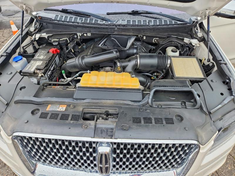 Продажа на аукционе авто 2018 Lincoln Navigator, vin: 5LMJJ2TT3JEL06660, номер лота: 68928896
