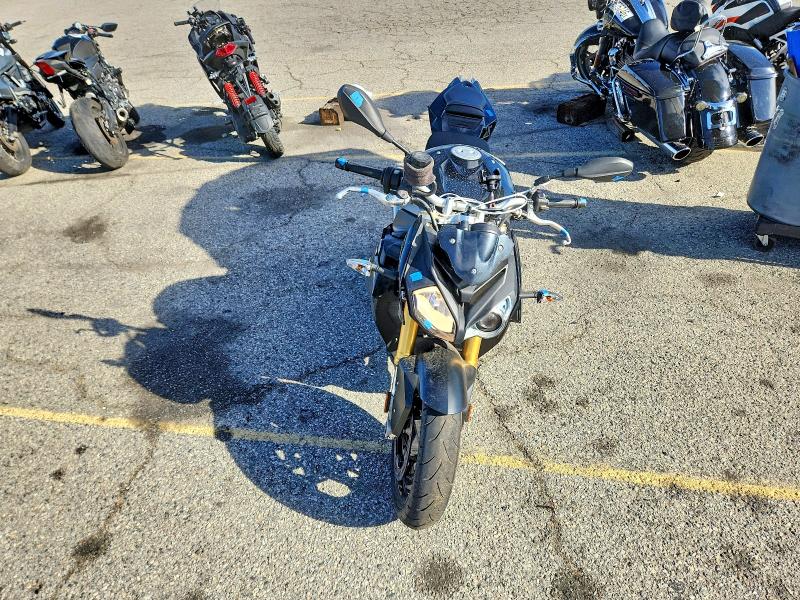 Aukcja sprzedaży 2016 Bmw S 1000, vin: WB10D120XGZ696764, numer aukcji: 68209616