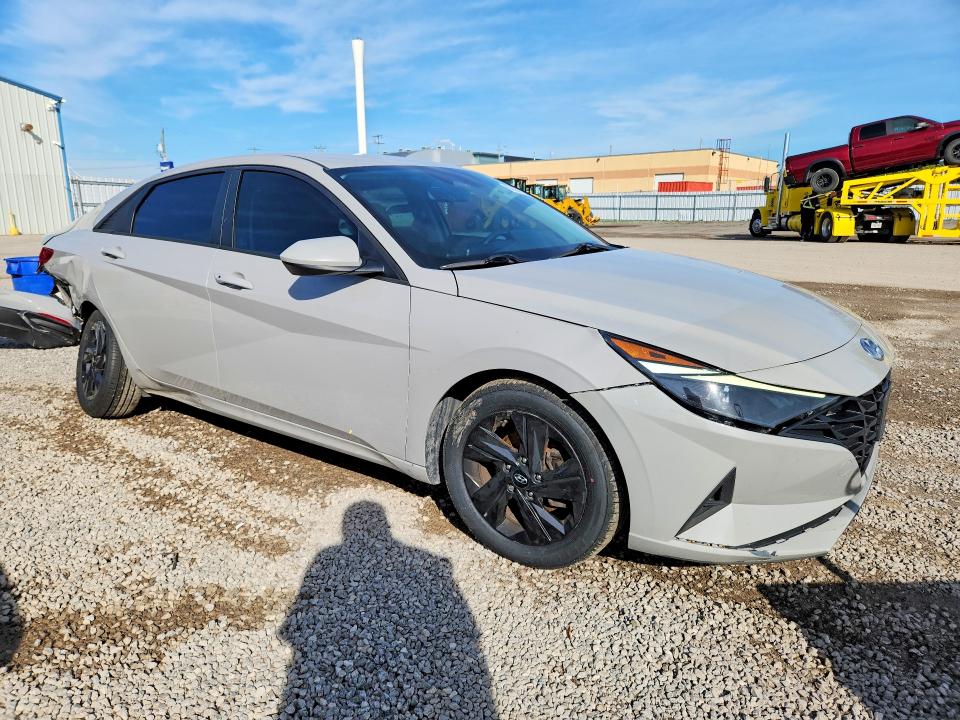 67531736 :رقم المزاد ، KMHLM4AGXMU185933 vin ، 2021 Hyundai Elantra مزاد بيع