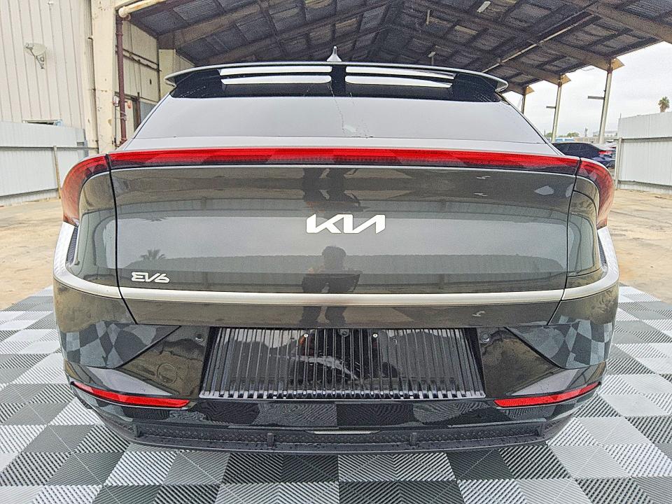 2023 Kia Ev6 მანქანა იყიდება აუქციონზე, vin: KNDC34LA4P5602431, აუქციონის ნომერი: 68641866