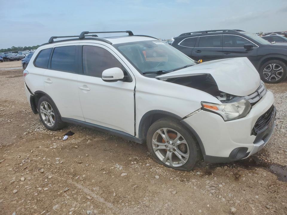 69520296 :رقم المزاد ، JA4AD3A34FZ005347 vin ، 2015 Mitsubishi Outlander مزاد بيع