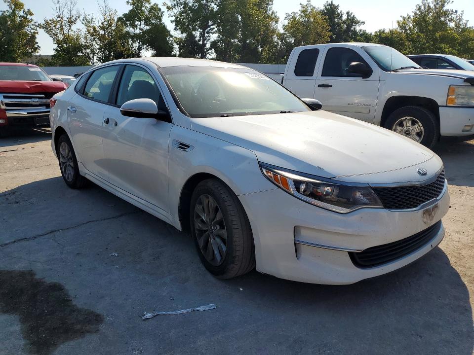 Продажа на аукционе авто 2016 Kia Optima, vin: 5XXGT4L3XGG048147, номер лота: 67323826