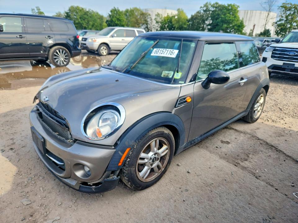 68157116 :رقم المزاد ، WMWSU3C57DT545846 vin ، 2013 Mini Cooper مزاد بيع