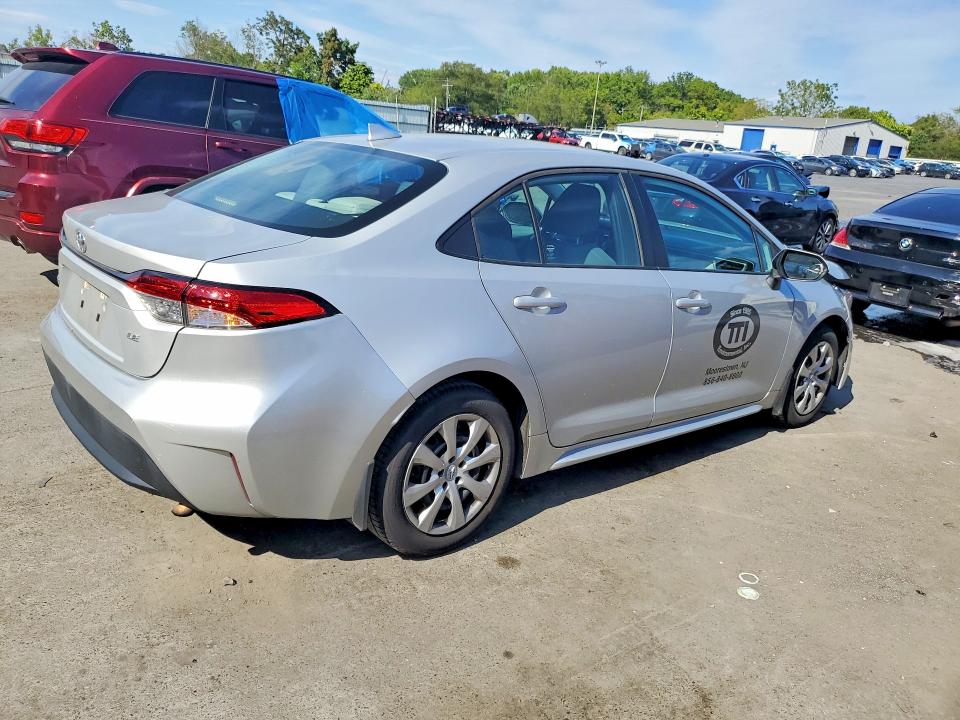 67653306 :رقم المزاد ، 5YFEPMAE0NP320550 vin ، 2022 Toyota Corolla مزاد بيع