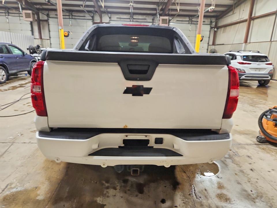 Auction sale of the 2010 Chevrolet Avalanche, vin: 3GNVKFE01AG225544, lot number: 68028376