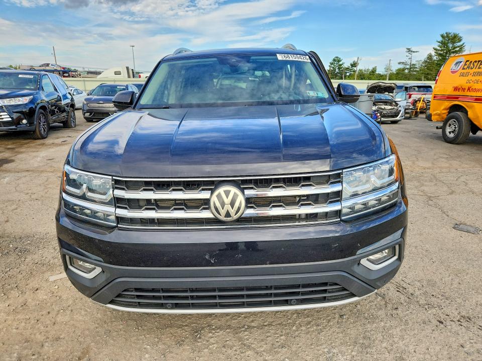 2018 Volkswagen Atlas მანქანა იყიდება აუქციონზე, vin: 1V2MR2CA1JC549471, აუქციონის ნომერი: 68159426