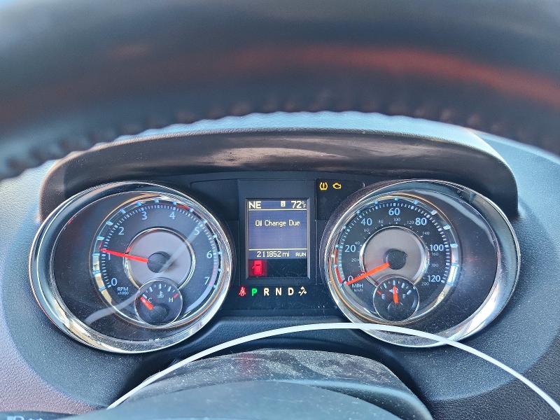 71035546 :رقم المزاد ، 2C4RC1BG5GR173110 vin ، 2016 Chrysler Town & Country مزاد بيع