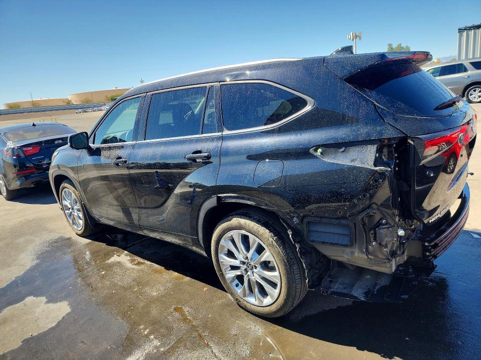 2025 Toyota Highlander მანქანა იყიდება აუქციონზე, vin: 5TDKDRBH3SS584673, აუქციონის ნომერი: 70119186