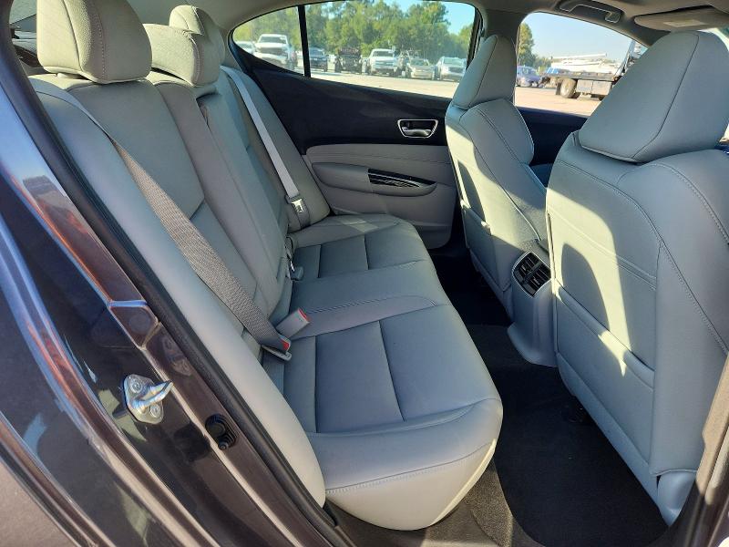 70217326 :رقم المزاد ، 19UUB1F3XJA010227 vin ، 2018 Acura Tlx مزاد بيع