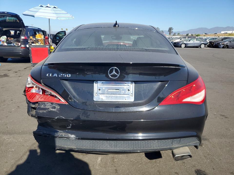 2015 Mercedes-benz Cla მანქანა იყიდება აუქციონზე, vin: WDDSJ4EB8FN187335, აუქციონის ნომერი: 70824376