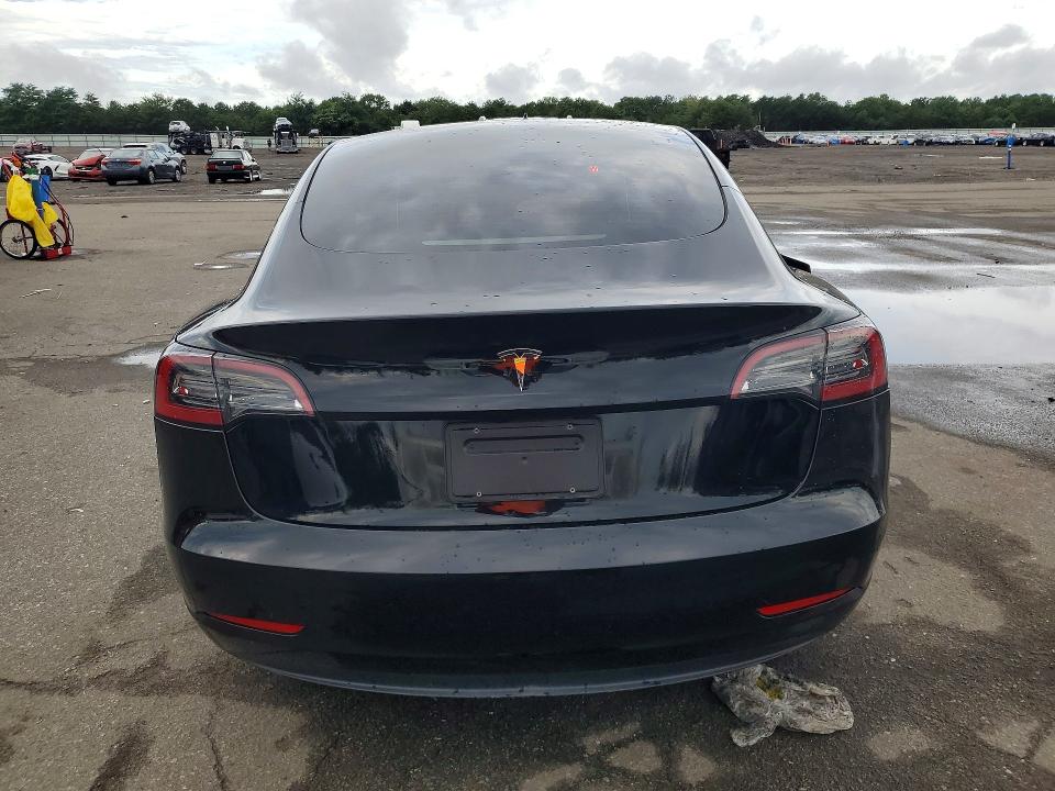 Auction sale of the 2023 Tesla Model 3, vin: 5YJ3E1EA1PF672392, lot number: 67722976