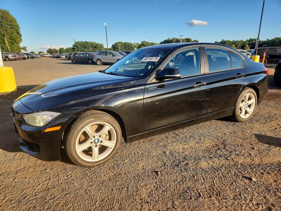 69716176 :رقم المزاد ، WBA3B3C51DF533488 vin ، 2013 Bmw 328 مزاد بيع
