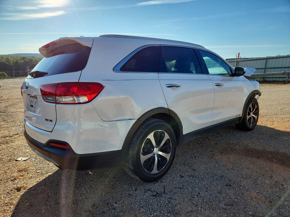 2017 Kia Sorento მანქანა იყიდება აუქციონზე, vin: 5XYPHDA57HG234988, აუქციონის ნომერი: 68157706