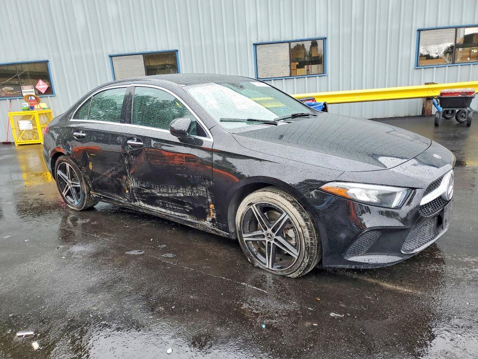 Продажа на аукционе авто 2019 Mercedes-benz A, vin: WDD3G4FBXKW035417, номер лота: 67486746