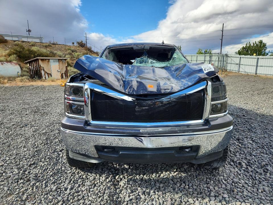 2014 Chevrolet Silverado მანქანა იყიდება აუქციონზე, vin: 3GCUKREC1EG481673, აუქციონის ნომერი: 67214746
