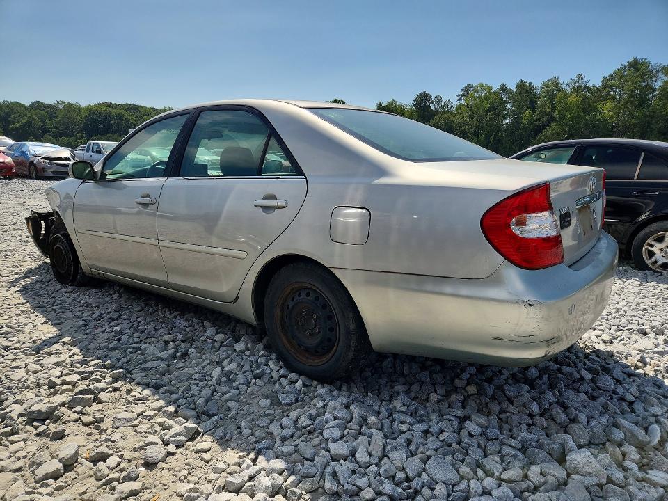 69643476 :رقم المزاد ، 4T1BE32K84U905235 vin ، 2004 Toyota Camry مزاد بيع