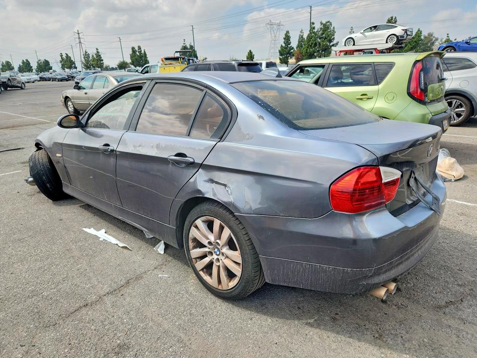 2007 Bmw 328 მანქანა იყიდება აუქციონზე, vin: WBAVC53597FZ75540, აუქციონის ნომერი: 69798236