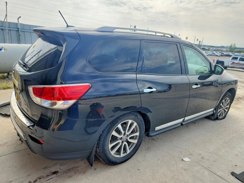 Продажа на аукционе авто 2015 Nissan Pathfinder, vin: 5N1AR2MM5FC601457, номер лота: 68537696