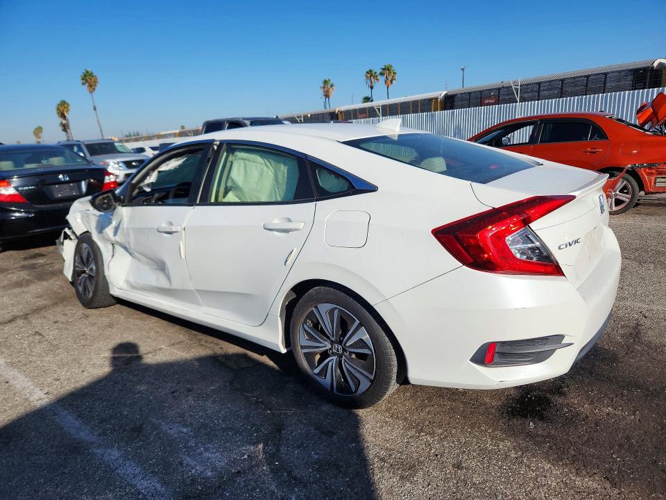 Продажа на аукционе авто 2018 Honda Civic, vin: JHMFC1F34JX039013, номер лота: 70183286