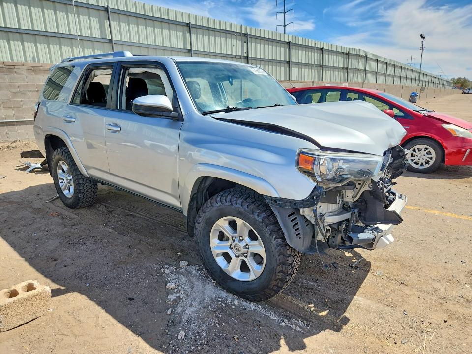 Продаж на аукціоні авто 2015 Toyota 4runner, vin: JTEBU5JR5F5238439, номер лоту: 67680636