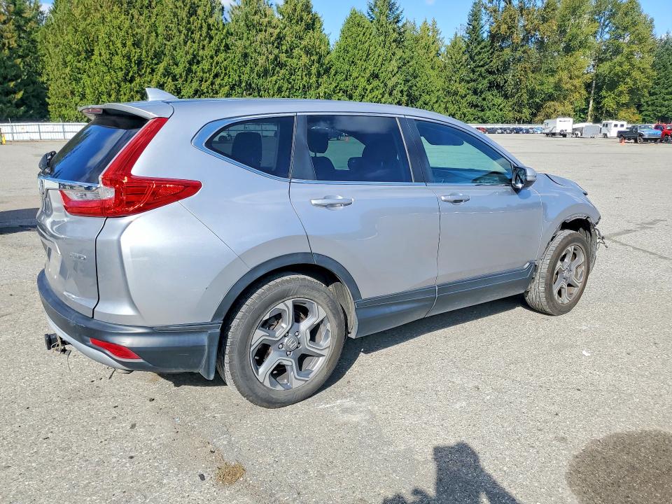 Продаж на аукціоні авто 2018 Honda Cr-v, vin: 2HKRW2H56JH652997, номер лоту: 69976306
