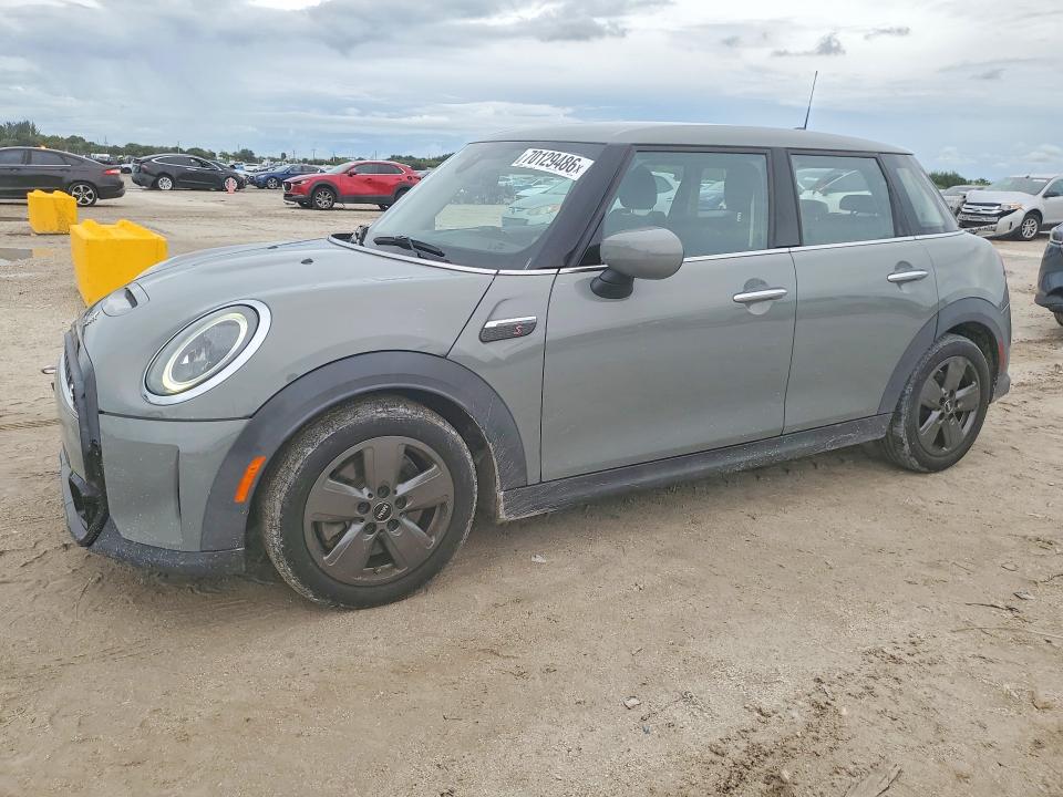 Продажа на аукционе авто 2022 Mini Cooper, vin: WMW53DK0XN2R86485, номер лота: 70129486