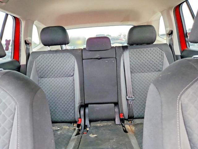 Продаж на аукціоні авто 2018 Volkswagen Tiguan, vin: 3VV0B7AX5JM132122, номер лоту: 69881476