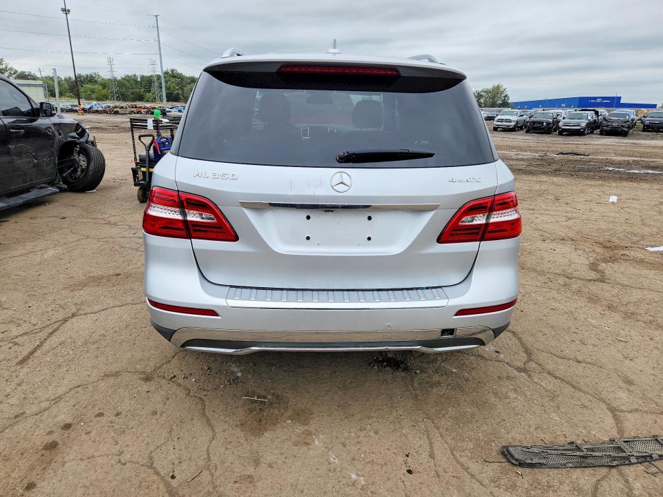 2013 Mercedes-benz Ml მანქანა იყიდება აუქციონზე, vin: 4JGDA5HB0DA264963, აუქციონის ნომერი: 69795996