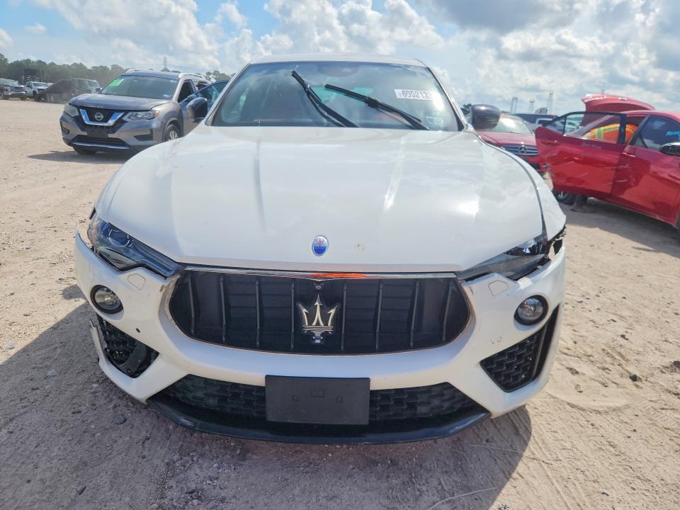 Продажа на аукционе авто 2019 Maserati Levante, vin: ZN661XUS4KX333323, номер лота: 69521336