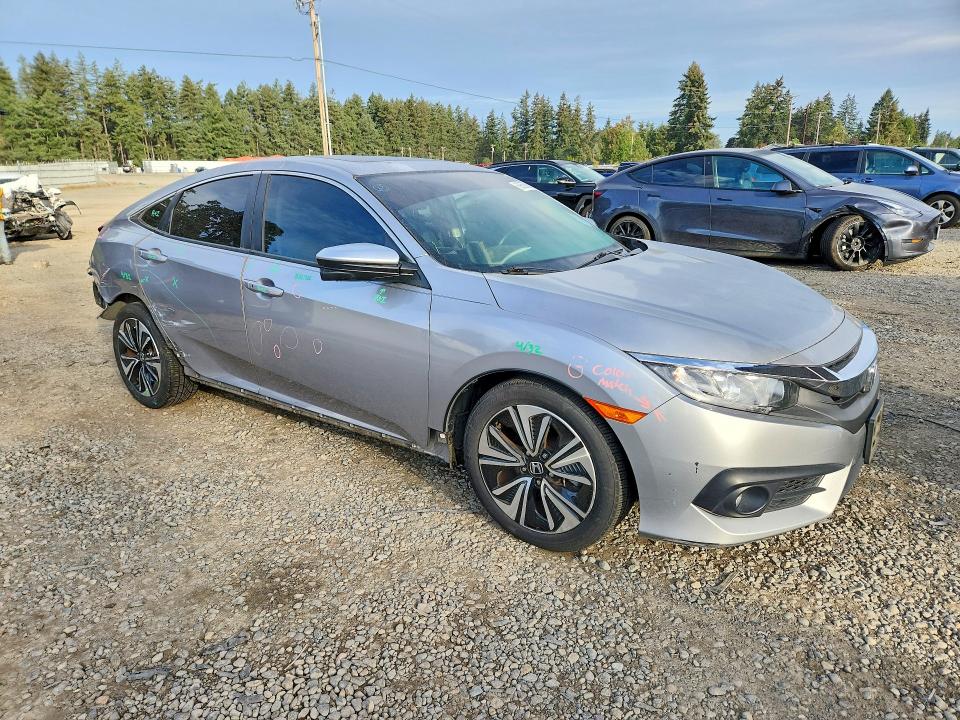 Продажа на аукционе авто 2018 Honda Civic, vin: JHMFC1F3XJX004170, номер лота: 69858586