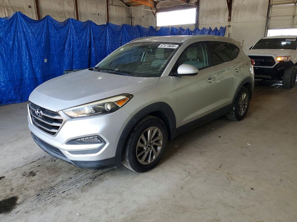 2016 Hyundai Tucson მანქანა იყიდება აუქციონზე, vin: KM8J3CA40GU138733, აუქციონის ნომერი: 67473606
