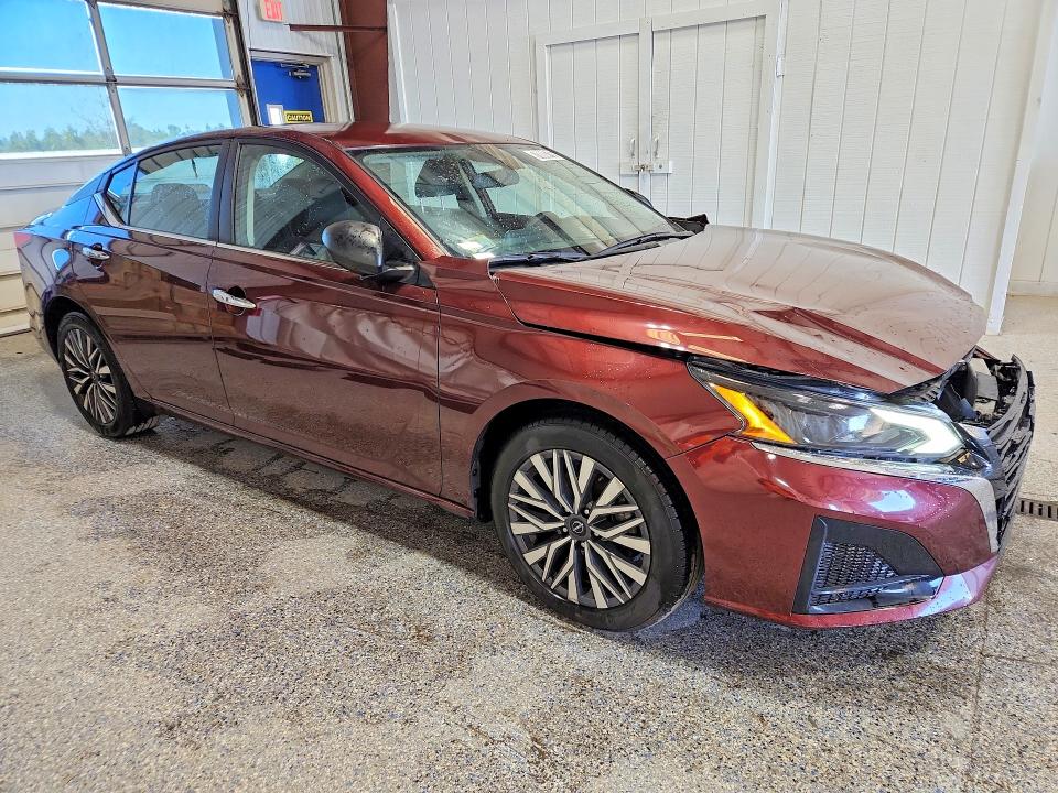 Продажа на аукционе авто 2024 Nissan Altima, vin: 1N4BL4DV2RN409121, номер лота: 70088796