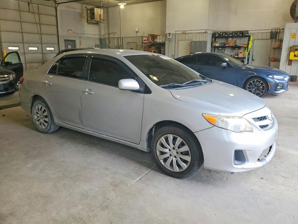 Продаж на аукціоні авто 2012 Toyota Corolla, vin: 2T1BU4EE2CC811382, номер лоту: 68669256