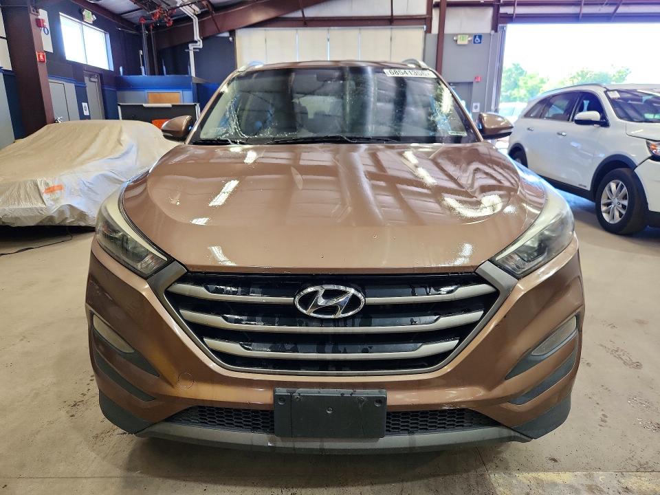 68541356 :رقم المزاد ، KM8J3CA20GU052059 vin ، 2016 Hyundai Tucson مزاد بيع