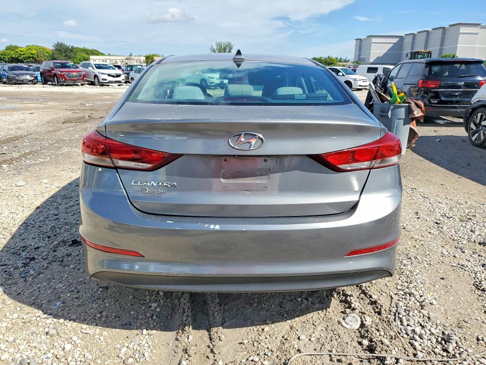 2017 Hyundai Elantra მანქანა იყიდება აუქციონზე, vin: KMHD84LF3HU151724, აუქციონის ნომერი: 69898706