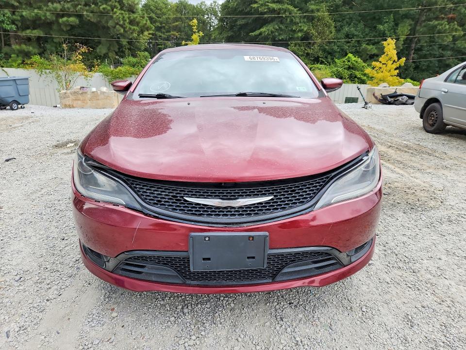 68769396 :رقم المزاد ، 1C3CCCDG9FN673902 vin ، 2015 Chrysler 200 مزاد بيع