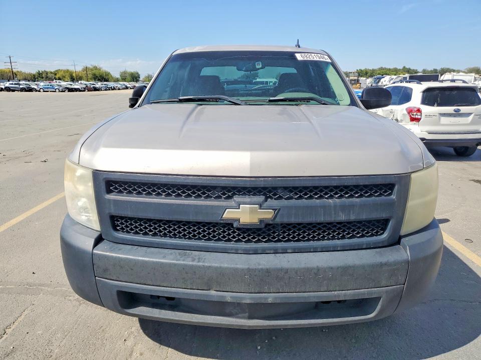 69251946 :رقم المزاد ، 2GCEC13C071542285 vin ، 2007 Chevrolet Silverado مزاد بيع