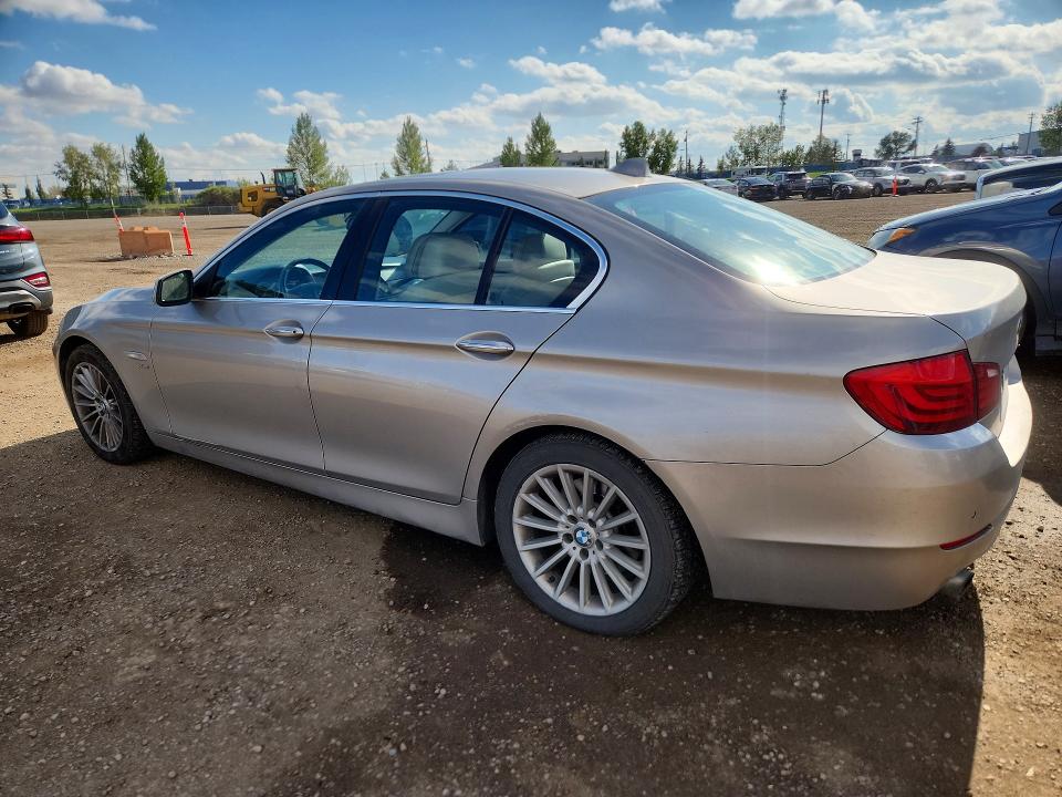 68516776 :رقم المزاد ، WBAFU7C5XBC877124 vin ، 2011 Bmw 535 مزاد بيع