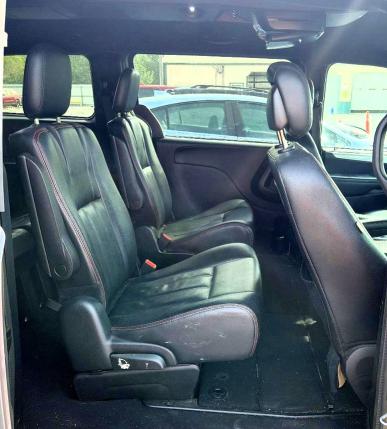 Auction sale of the 2016 Dodge Grand Caravan, vin: 2C4RDGEG7GR328655, lot number: 67828656