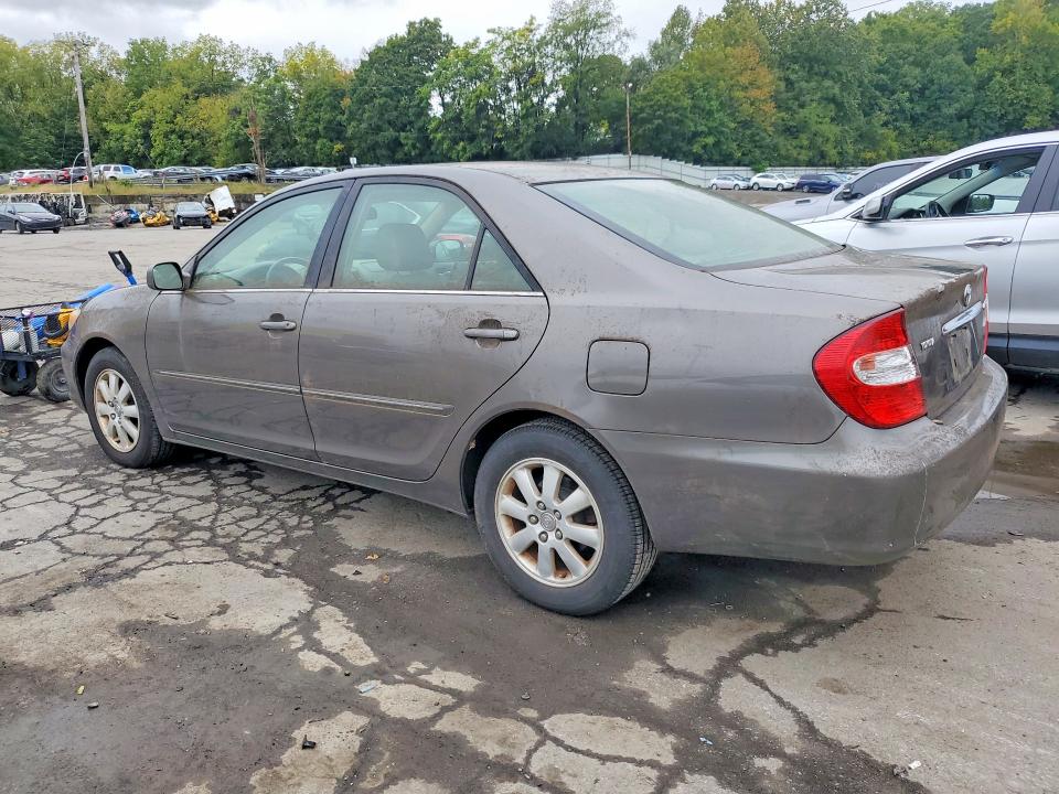 70867456 :رقم المزاد ، 4T1BE30K53U767638 vin ، 2003 Toyota Camry مزاد بيع
