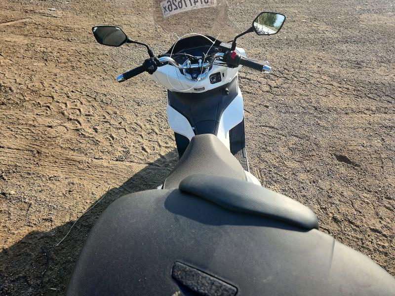 67477626 :رقم المزاد ، RLHKF4706NY100312 vin ، 2022 Honda Pcx 150 مزاد بيع