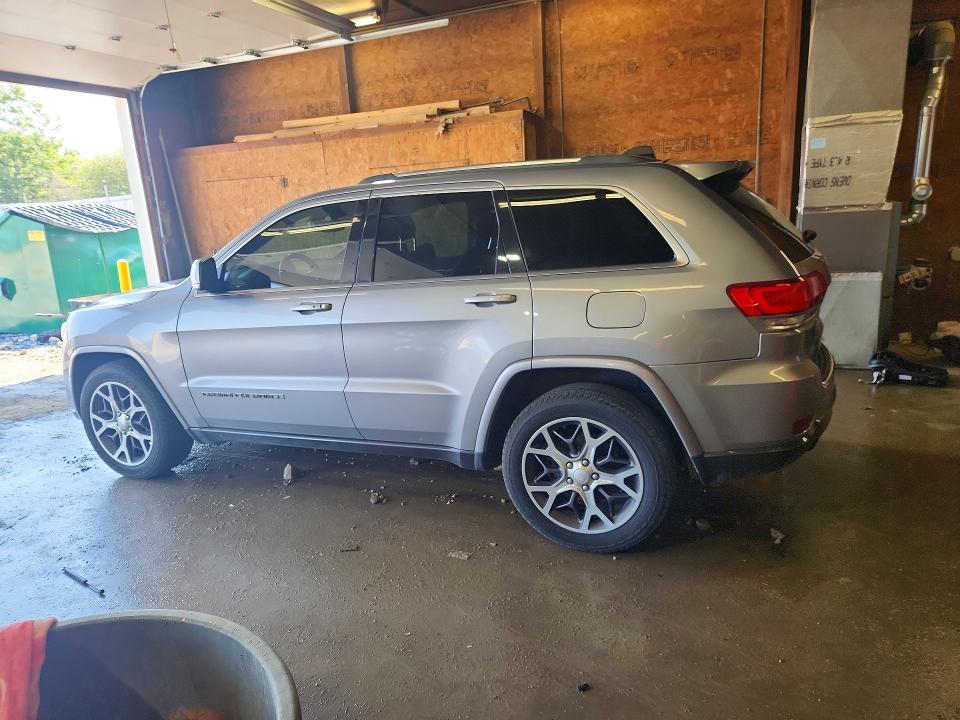 2018 Jeep Grand Cherokee მანქანა იყიდება აუქციონზე, vin: 1C4RJFBG5JC341962, აუქციონის ნომერი: 66970996